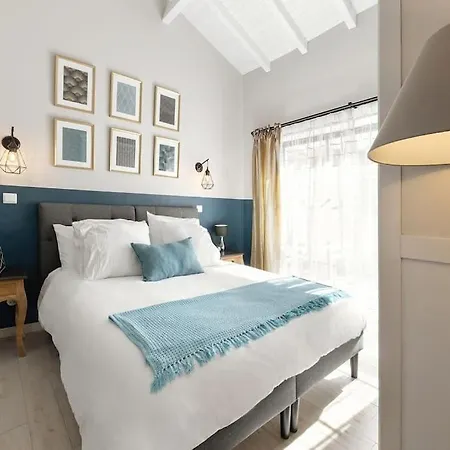 Casita By The Castle Villa